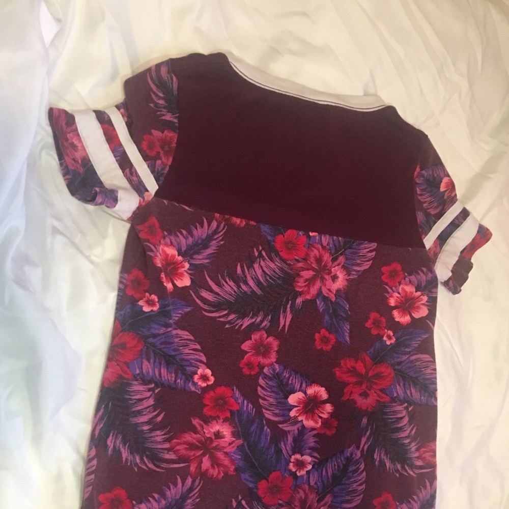 Pink sequence shirt - Picture 2 of 3